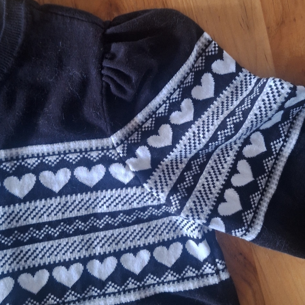 Tommy Hilfiger Women Small Black White Heart Sweater Bell Sleeve Love Valentines - Picture 5 of 7